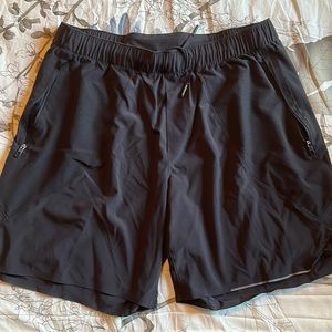 Lululemon LICENSE TO TRAIN SHORTS